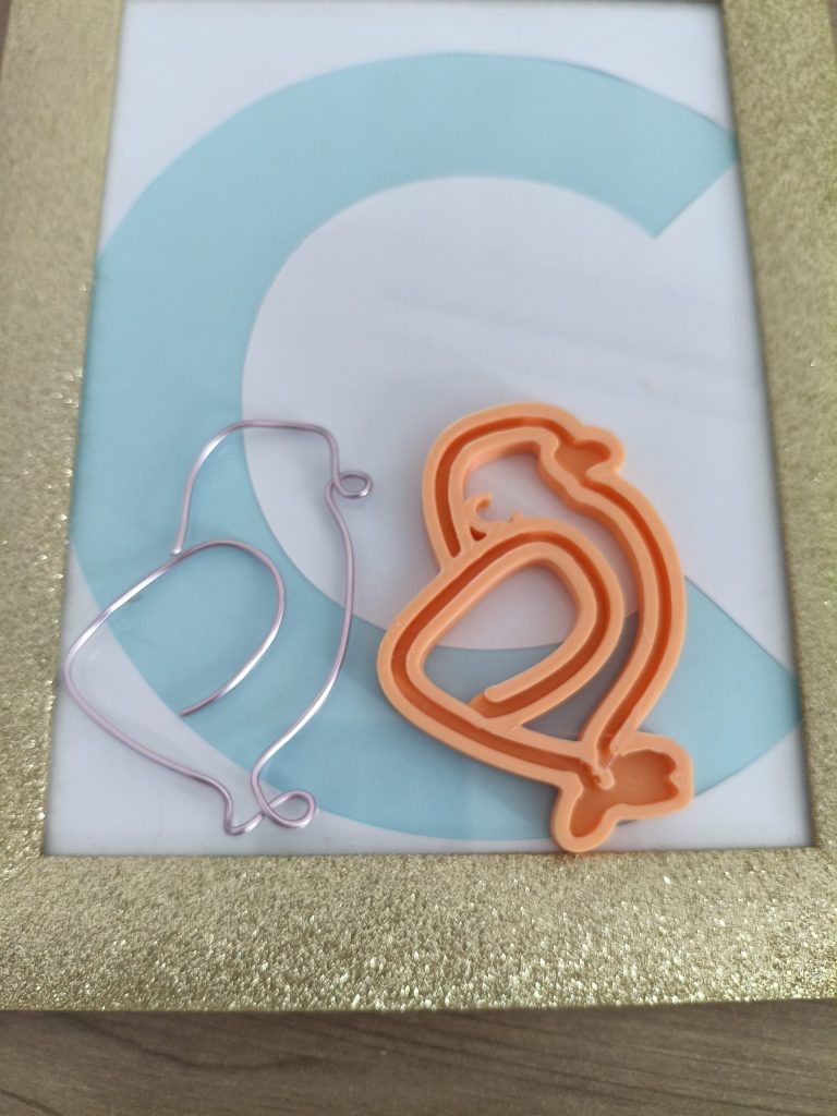 Small chick FiloForma shaping frame