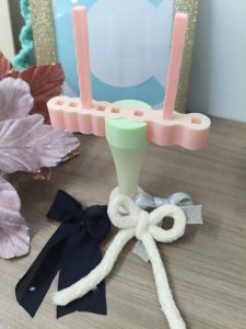 "Easy Bow" Shaping Frame